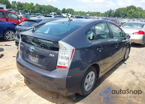 2011 Toyota Prius Two z USA, uszkodzony, nr VIN JTDKN3DU9B5323204